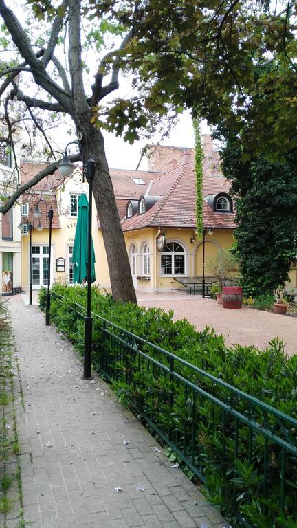 Füredi Ház apartman Apartamento Sopron Exterior foto